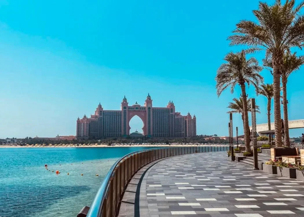 Explorando los Emiratos