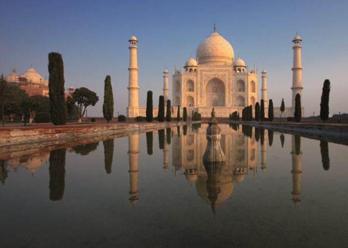 CONTRASTES DE LA INDIA Y NEPAL